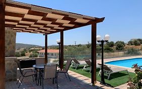 Magnolia Captains House With A Pool